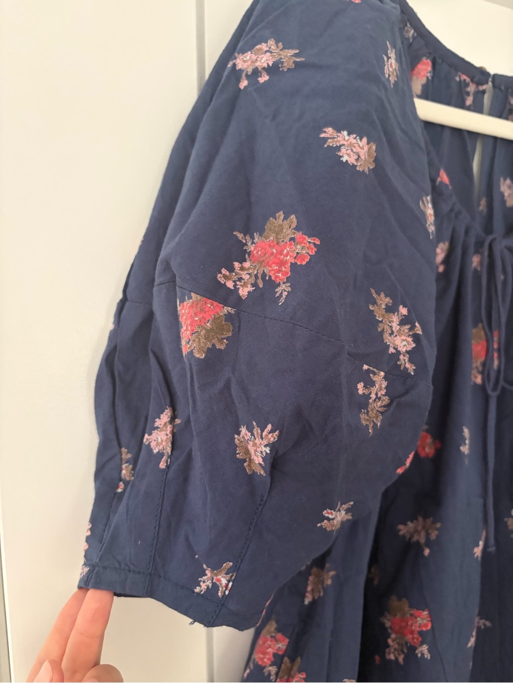 Free People Bop Around Navy/Floral Jumpsuit NWT - Picture 3 of 16